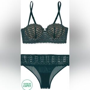 Adore Me Bra & Panties Set